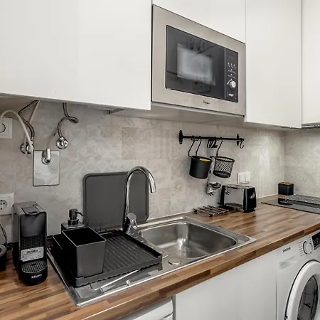 Daire Downtown Modern By Homing