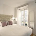 Downtown Modern By Homing Apartamento