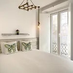 Downtown Modern By Homing Appartement